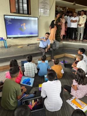 RoboDK and SimuSoft Launch Low-Cost Robotics Lab at Award-Winning Indian School