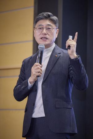 SKT 정재헌 CEO, “변화관리 최고책임자로 혁신 이끌겠다”