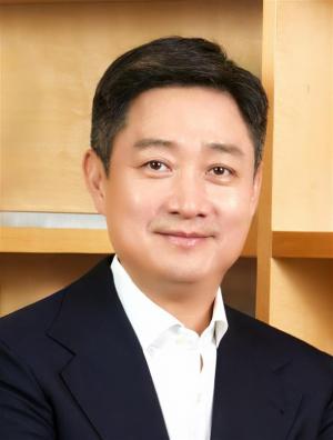 홍범식 LG유플러스 사장, 새해 핵심 가치로 ‘T.R.U.S.T' 제시