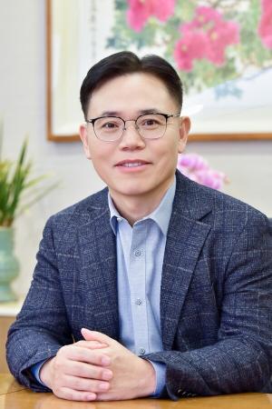 김동춘 LG화학 사장, "'파부침주' 결의로 강한 회사 만들자"