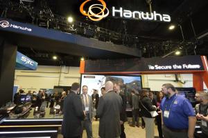Hanwha Ocean Partners with Leidos Unit to Enter U.S. Naval Shipbuilding Market