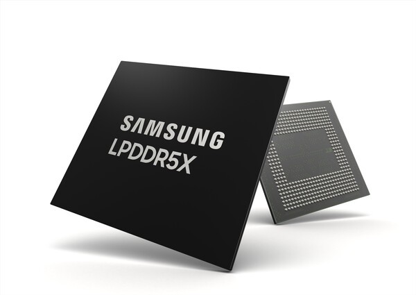 LPDDR5X DRAM developed by Samsung Electronics/ Courtesy of Samsung Electronics