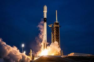 SpaceX’s $1.77 Trillion Valuation Sparks Debate Ahead of Historic IPO
