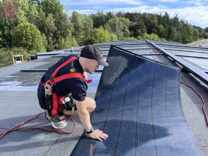 SteelX and Midsummer Bring Lightweight Solar Roofing to North America