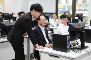 KB국민은행, 2027년 사업계획도 AI와 짠다…경영진부터 ‘코파일럿’ 실전 투입