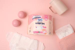 LG유니참, ‘벗지 않고 교체’ 팬티형 생리대 선봬